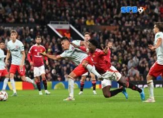 Rating Mees Hilgers Saat Tampil Gemilang Melawan MU